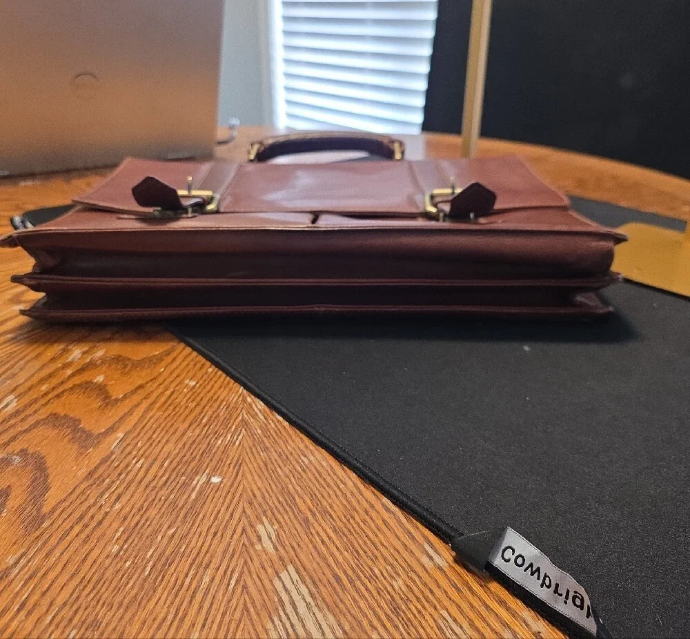 Stylish Brown Leather Men's Briefcase with Dual Buckle Closure